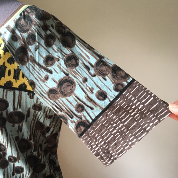 Hugo Boss Retro Multi Print Tee - Picture 8 of 14